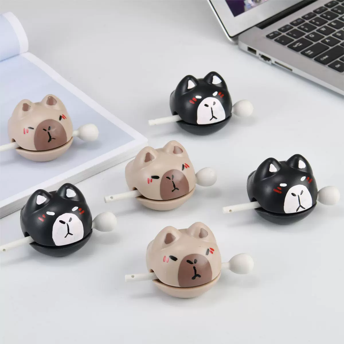 卡皮巴拉木鱼敲打解压伸缩益智卡通静心摆件办公可爱情绪工位控制