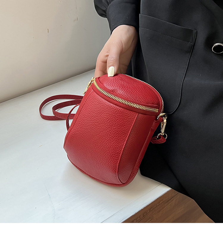 294g Weight Polyester Lining Material Sewing Thread Fashion Element Zipper Closure Type Single Shoulder Strap Strap Type Crossbody Bag Bags Type Casual Occasion Genuine leather Material Solid Color Pattern All Seasons Season Women's Gender Streetwear Style Shell Shape Women's Solid Color Genuine Leather Sewing Thread Zipper Phone Wallets 20