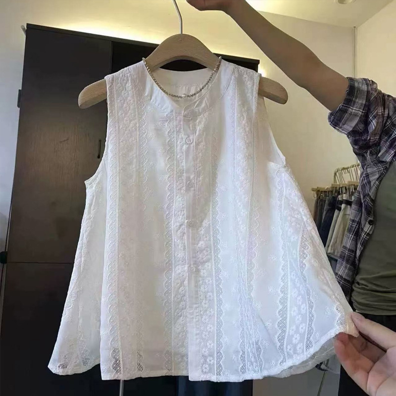 Recommended Popular Item~ White Clouds Lace Patchwork Embroidered White Top Women's Summer Sleeveless Vest Shirt