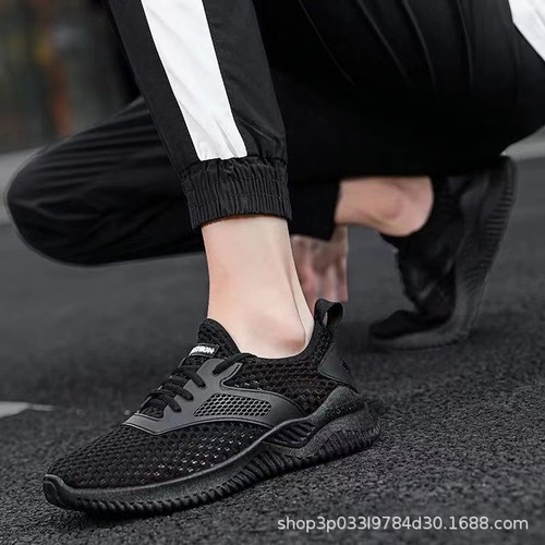 Fashion Summer New Men's Mesh Breathable Thick Sole Anti-Slip Wear-Resistant Retail Export Foreign Trade One Piece Dropshipping