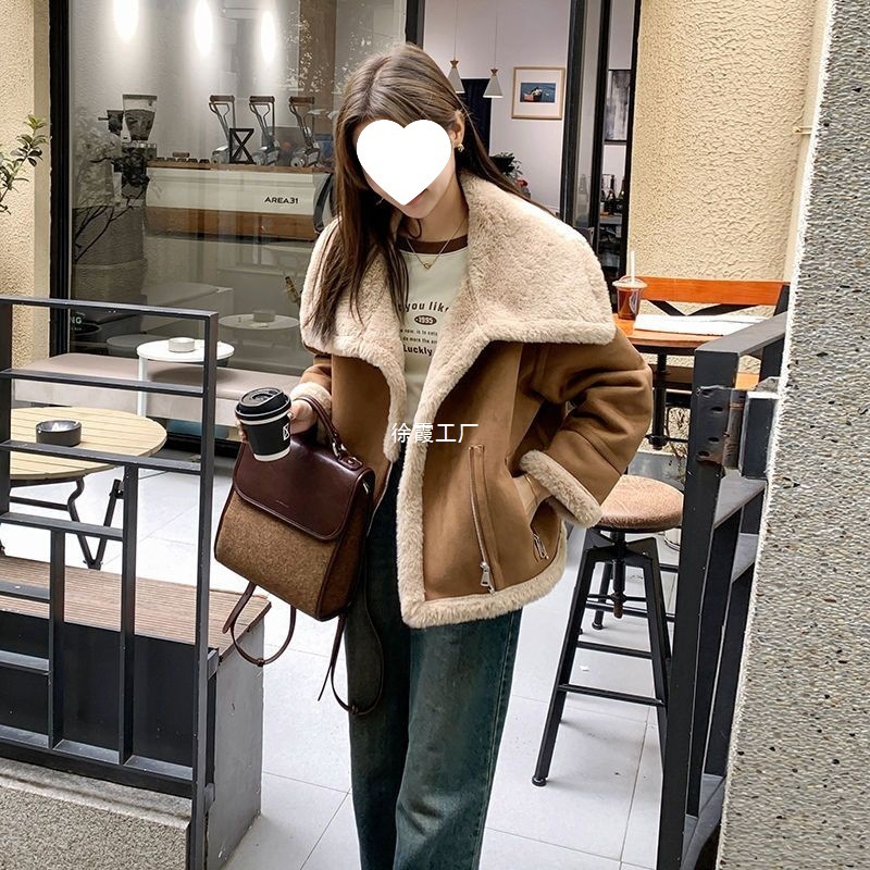 Korean Style Fur Integrated Lamb Plush Jacket for Women Winter Short Style Plus Velvet Thickeneded Lapel Motorcycle Jacket