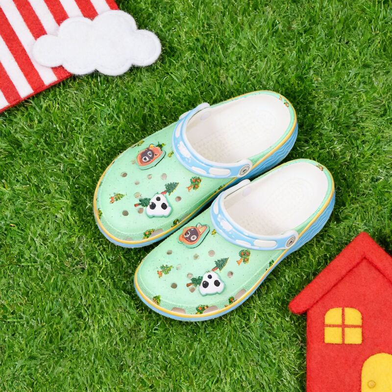 Cross New Animal Crossing Cloud Hole Shoes Non-Slip Breathable Lightweight Slippers Outdoor Home Sandals Cross New Animal Crossing Cloud Hole Shoes Non-Slip Breathable Lightweight Slippers Outdoor Home Sandals