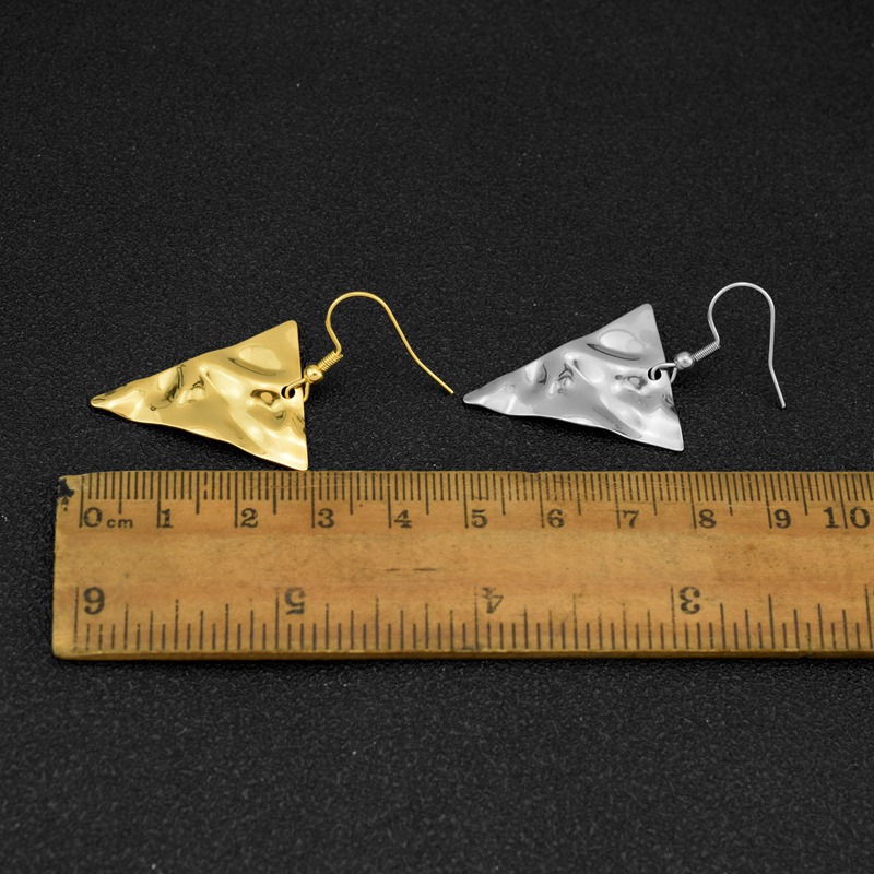 Exaggerated Triangular Stud Earrings In Titanium Steel For Women_voghion.com