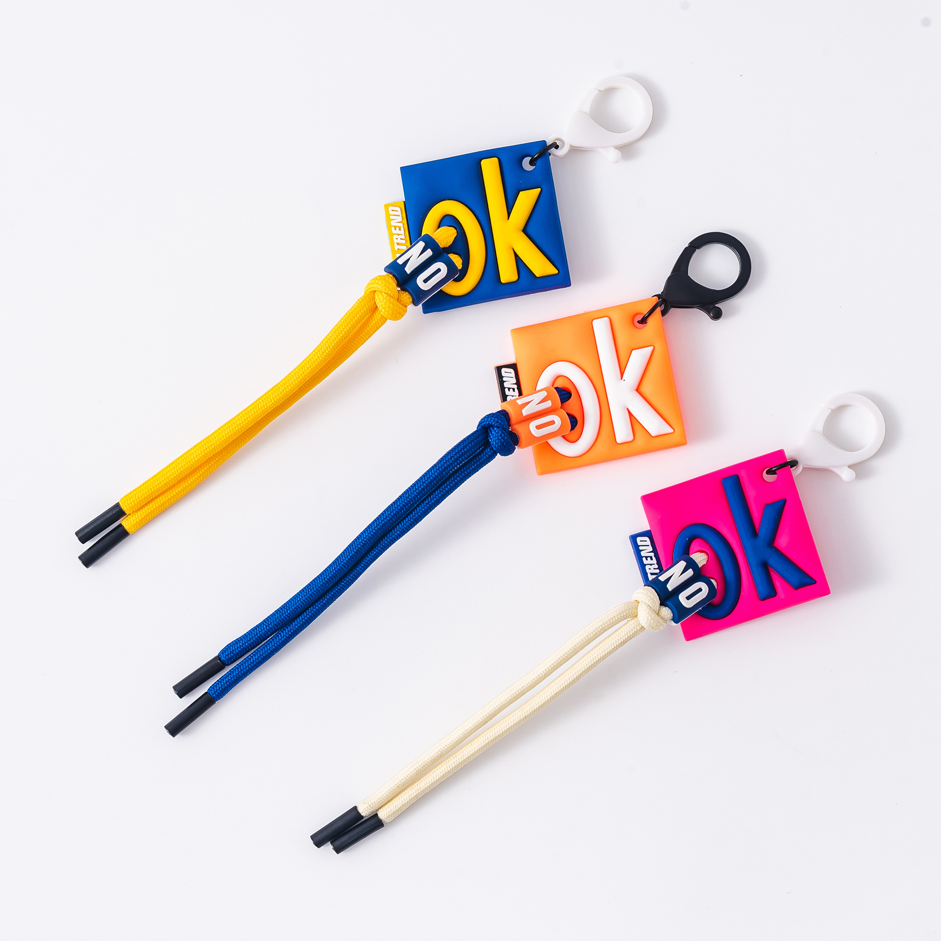 挂件龙虾钩滴塑四方OK字母绳子3