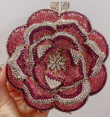 Seleccione estrictamente bolso de mano de flores con diamantes para banquete de boda europea y americana flor estereoscópica bolso de mano de mujer