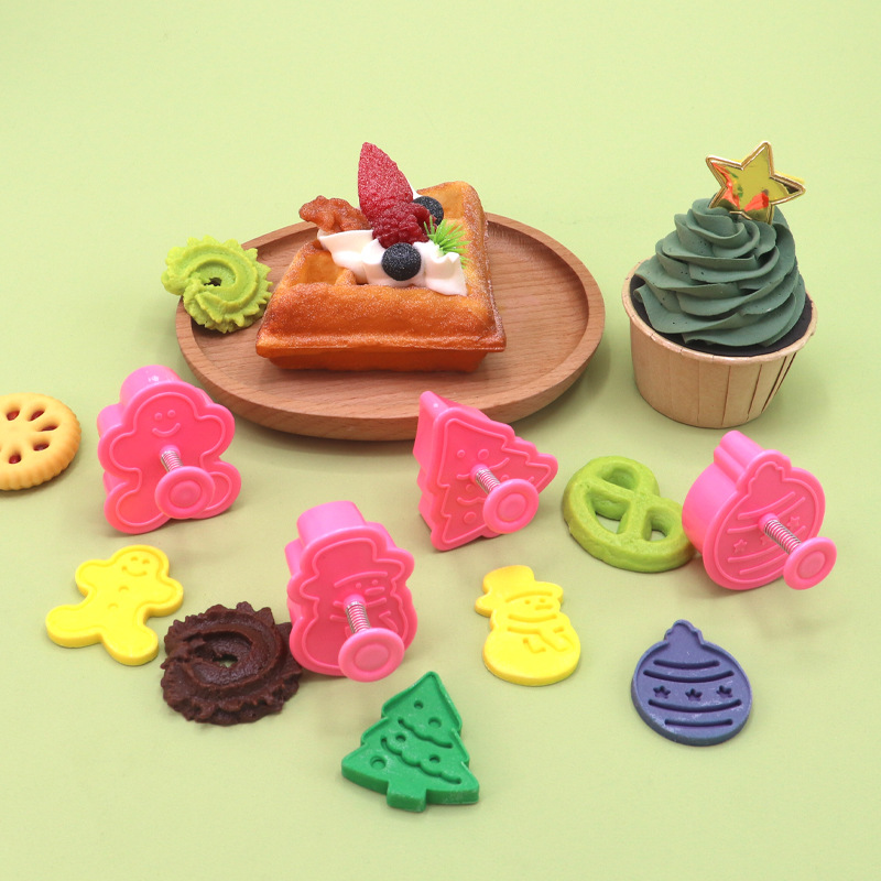Molde de decoración de pastel para hornear molde de galleta tridimensional conjunto de cuatro piezas molde de corte de Primavera de Navidad fondant herramienta de bricolaje