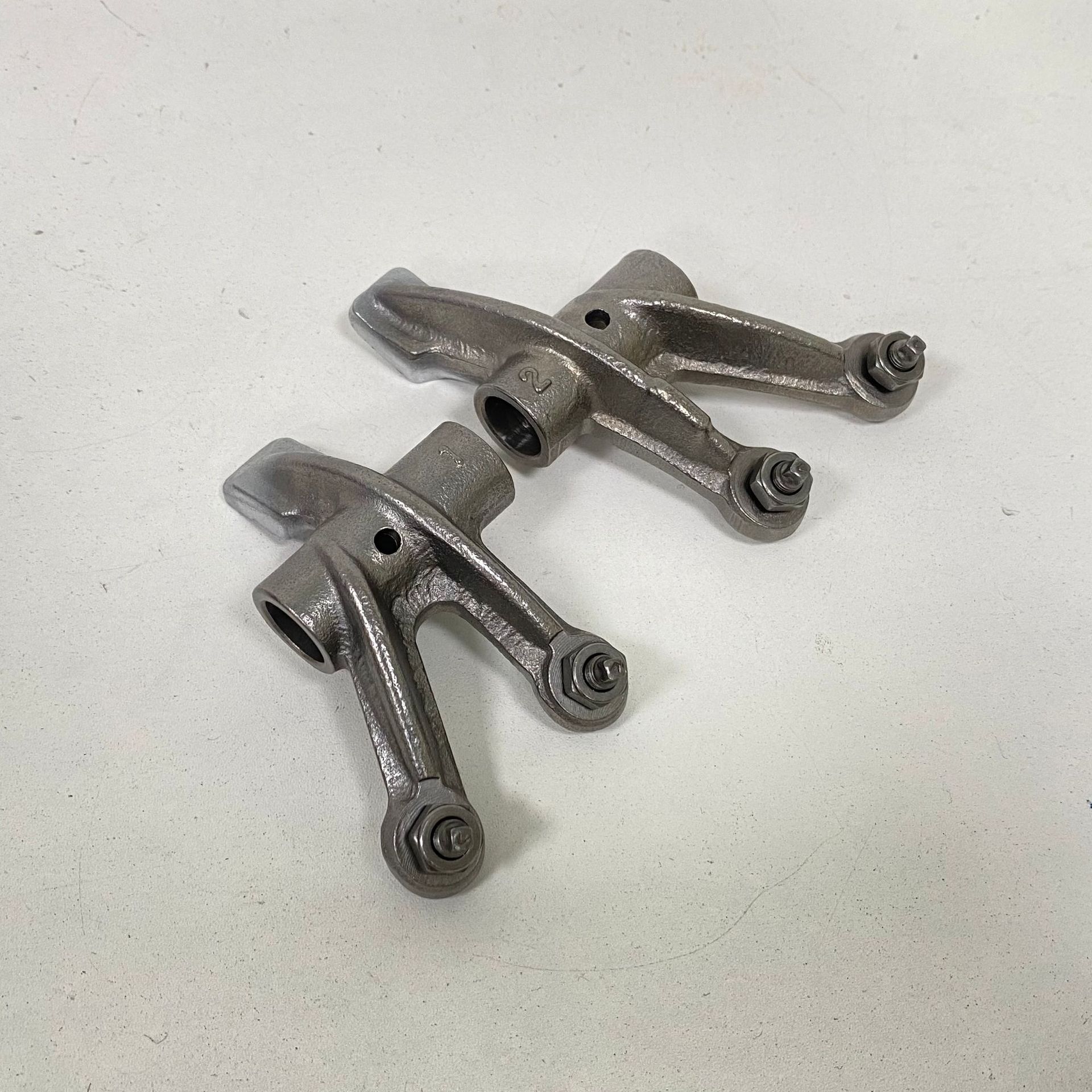 Motorcycle engine accessories suitable for Suzuki motorcycle GN250 camshaft rocker arm GS250