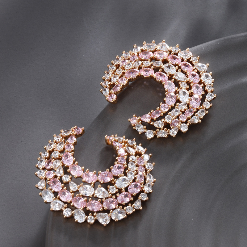 Xuping piedras preciosas artificiales de color bronce y diamante tipo C pendientes ligeros de lujo de alta calidad pendientes transfronterizos europeos y estadounidenses para mujeres