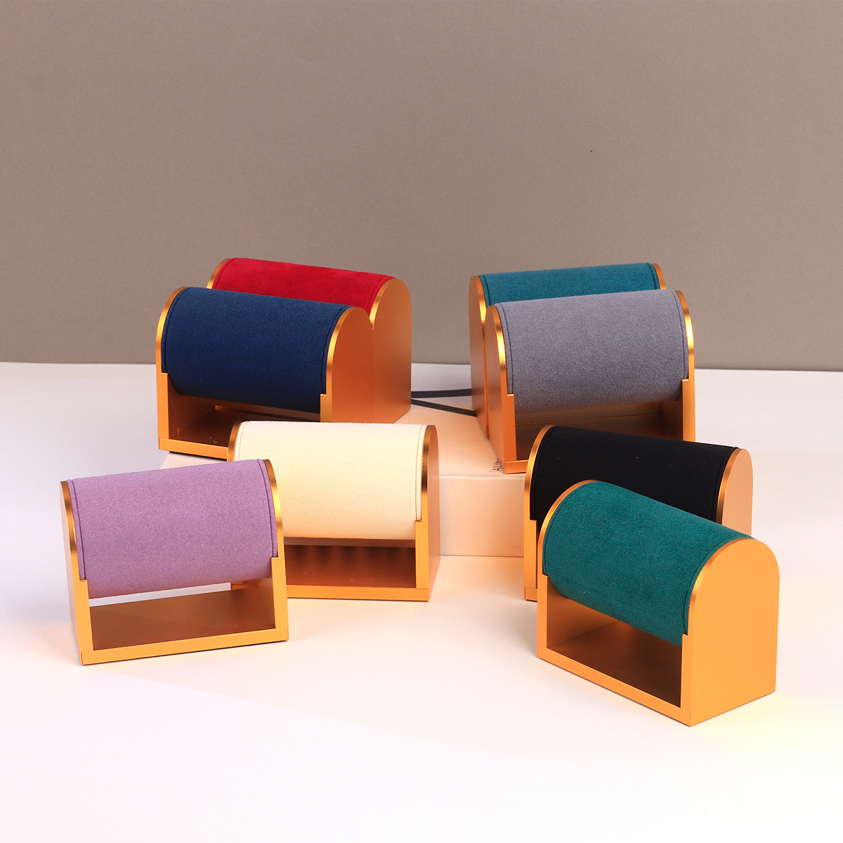 �¿��ֱ��鱦������̨չʾ���ɼ��������ֱ�����а�̨������Ʒ