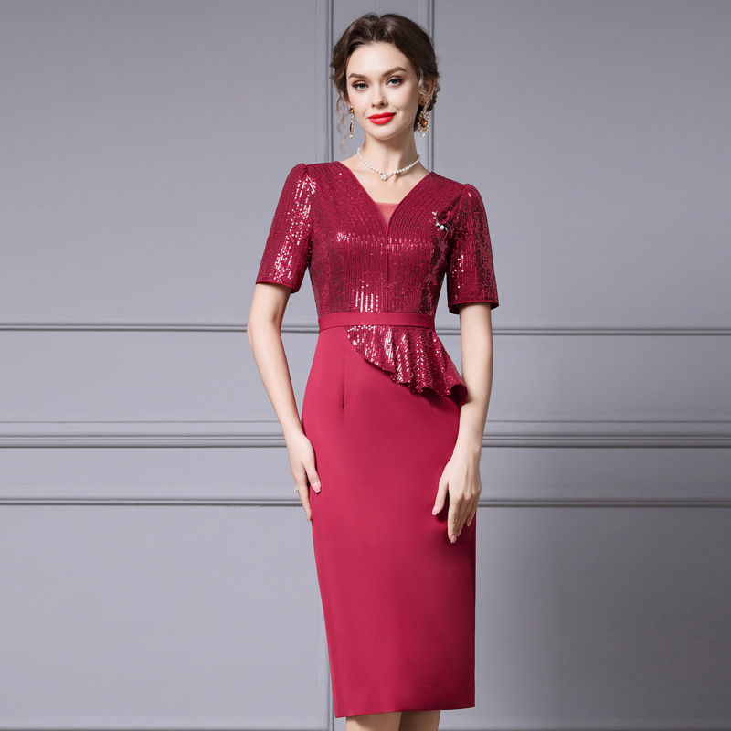 Zhili Red Dress, High-End and Elegant, Sequined, Hip-Hugging, Waist-Cinching, Mid-Length Skirt, Summer Women's 2026 New Model