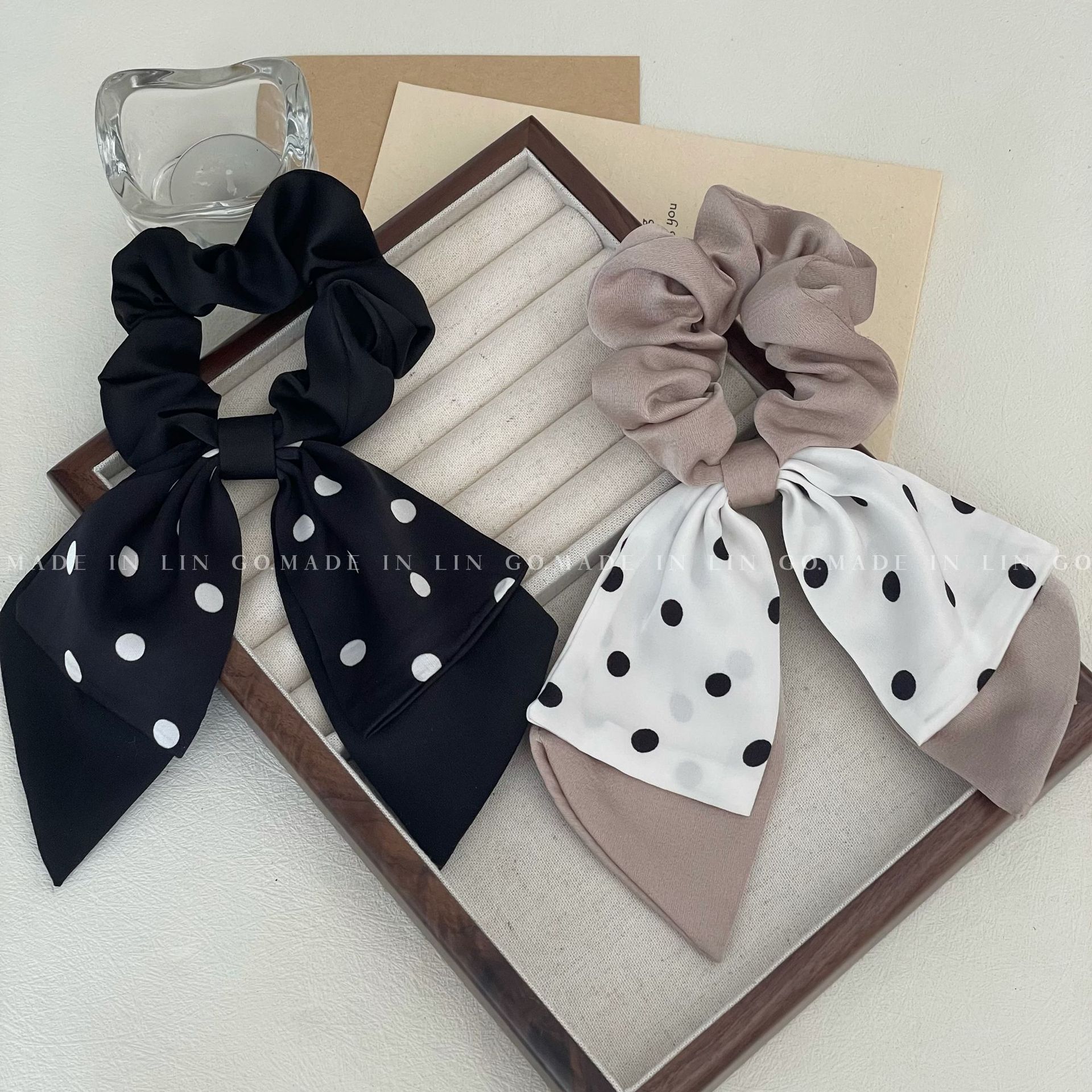 Women'S Gender Retro Flower Cloth Hair Tie