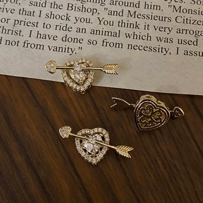 Super shiny heart-shaped zircon through-hole accessory, copper plated with 18K gold for color retention, DIY jewelry for bracelets and necklaces, spacer beads (Zərgərlik ara hissələri) - golden-love-arrow-one