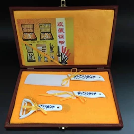 碗碟盘套装;陶瓷厨用刀;陶瓷餐具套装