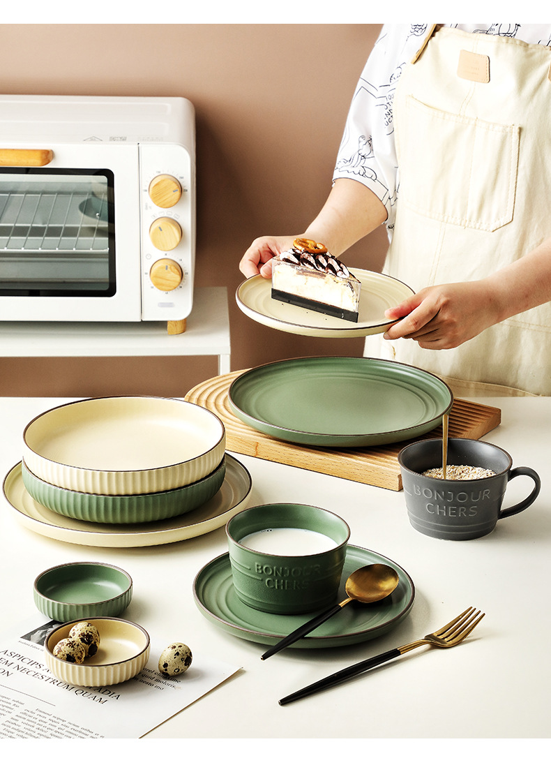 北欧风格餐具套装家用陶瓷饭碗汤碗菜盘子创意碗盘碟组