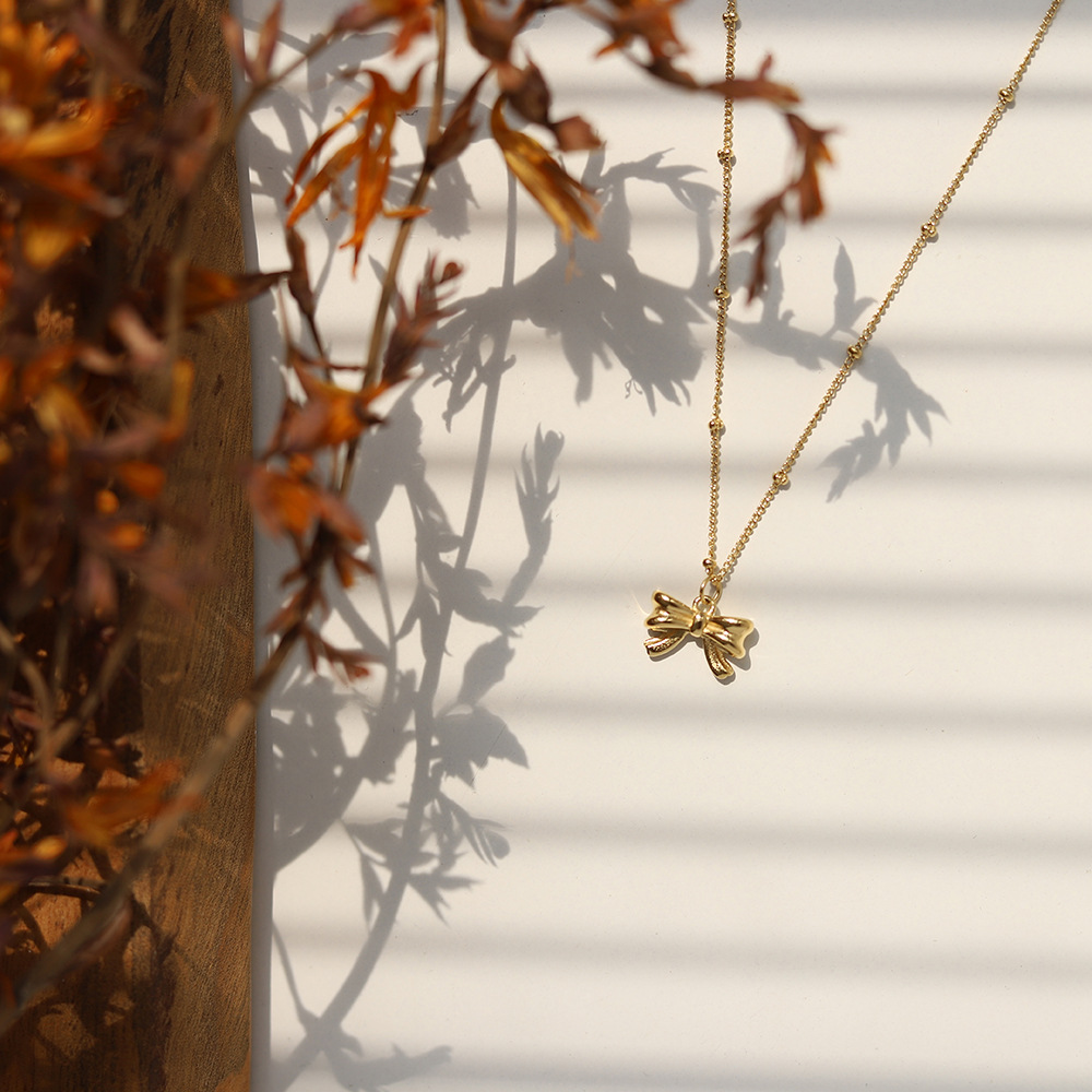 Holiday, Daily Occasion Titanium Steel, Copper Material Titanium Steel Copper 18K Gold Plated Retro Bow Knot Pendant Necklace