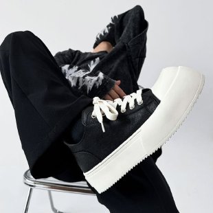 Zapatos de pareja estilo Hong Kong, primavera 2026, mocasines bajos de nicho, zapatillas deportivas casuales versátiles y modernas