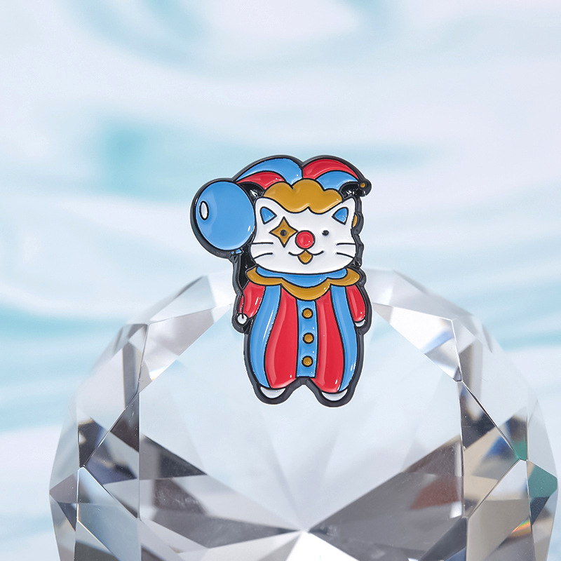 Cute Pin Animal Zinc Alloy Stoving Varnish Unisex Brooches display picture 3