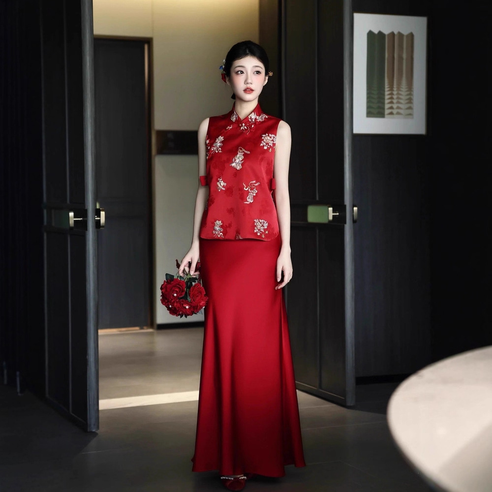 New Chinese-Style Morning Gown 2026 New Engagement Dress Bride Wedding Homecoming Dress Toast Dress Cheongsam Two-Piece Set