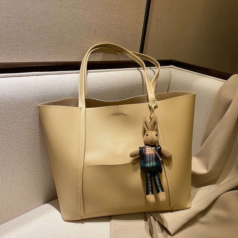 Bolsa de gran capacidad simple para mujeres 2022 otoño y invierno nueva moda universitaria bolsa de hombro bolsa de mano bolsa de mano