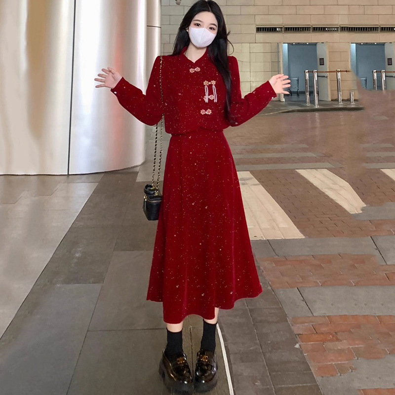 Red Cheongsam Dress, New Chinese-Style Engagement and Wedding Dress, 2026 New Model, High-End Autumn Wear, Suitable for Everyday Wear and Homecoming Ceremony