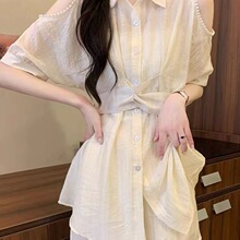 �μ�/���b�ļ��¿��r������¶��r�з��������@�ݶ�ѝ�ɼ���Ů��