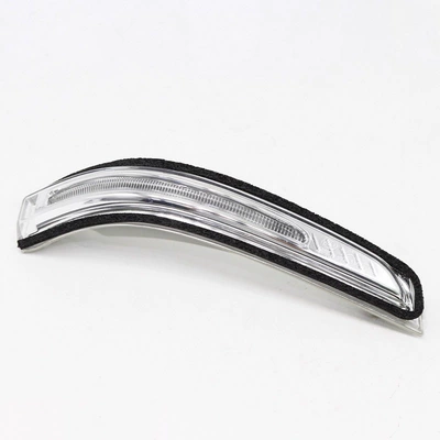 87623B8000 is suitable for Hyundai SANTA FE 2013-2018 rearview mirror turn signal LED indicator light