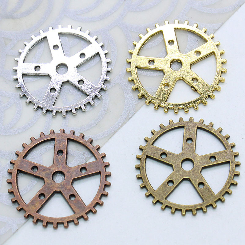 Factory Direct Sales DIY Retro Alloy Pendant Gear Handmade Alloy Bracelet Jewelry Accessories