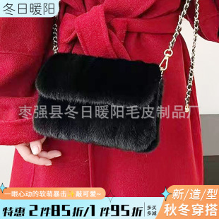 ëë������С���W�t朗l�ɐ�ë�q2025�r���¿�Ůʿ�μ���ٴɫ