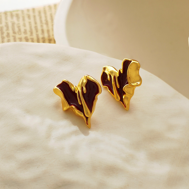 Simple Style Heart Shape Copper Plating Earrings 1 Pair