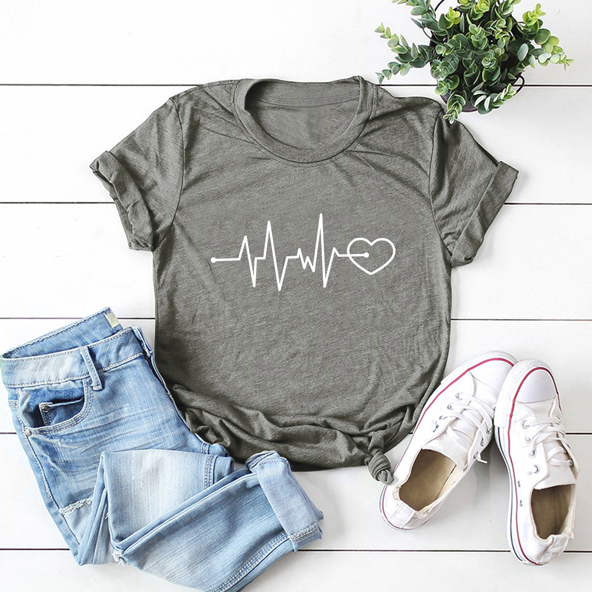 Pure Heart Ecg Printed Cotton T-shirt display picture 5