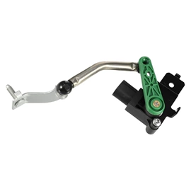 车身及附件;汽车传感器;车牌架