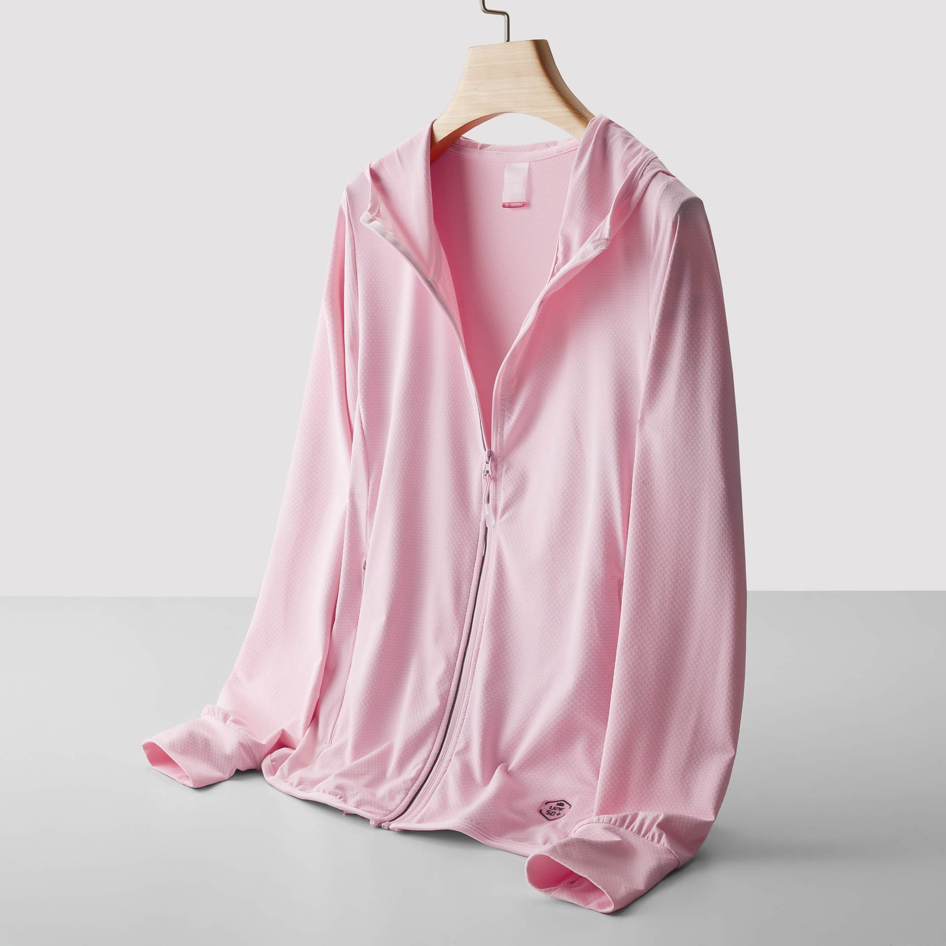 Women's Customizable Ice Silk Suncoat, UV-Protective, Lightweight, Breathable Sun Protection Jacket for Men, Printed for Wholesale