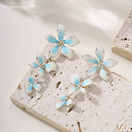 耳钉;耳环;戒指