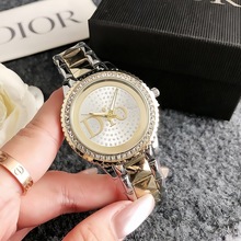 �r����ʯӢ�����PС�t�����W���A���OӋ䓎����e���|�ֱ�Ů