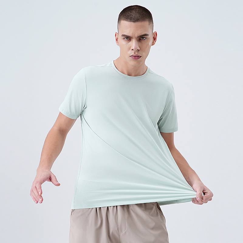 Europa y los Estados Unidos transfronterizos hombres corren frío camiseta de mangas cortas para hombres verano 2025 nuevo deporte al aire libre camiseta de cuello redondo