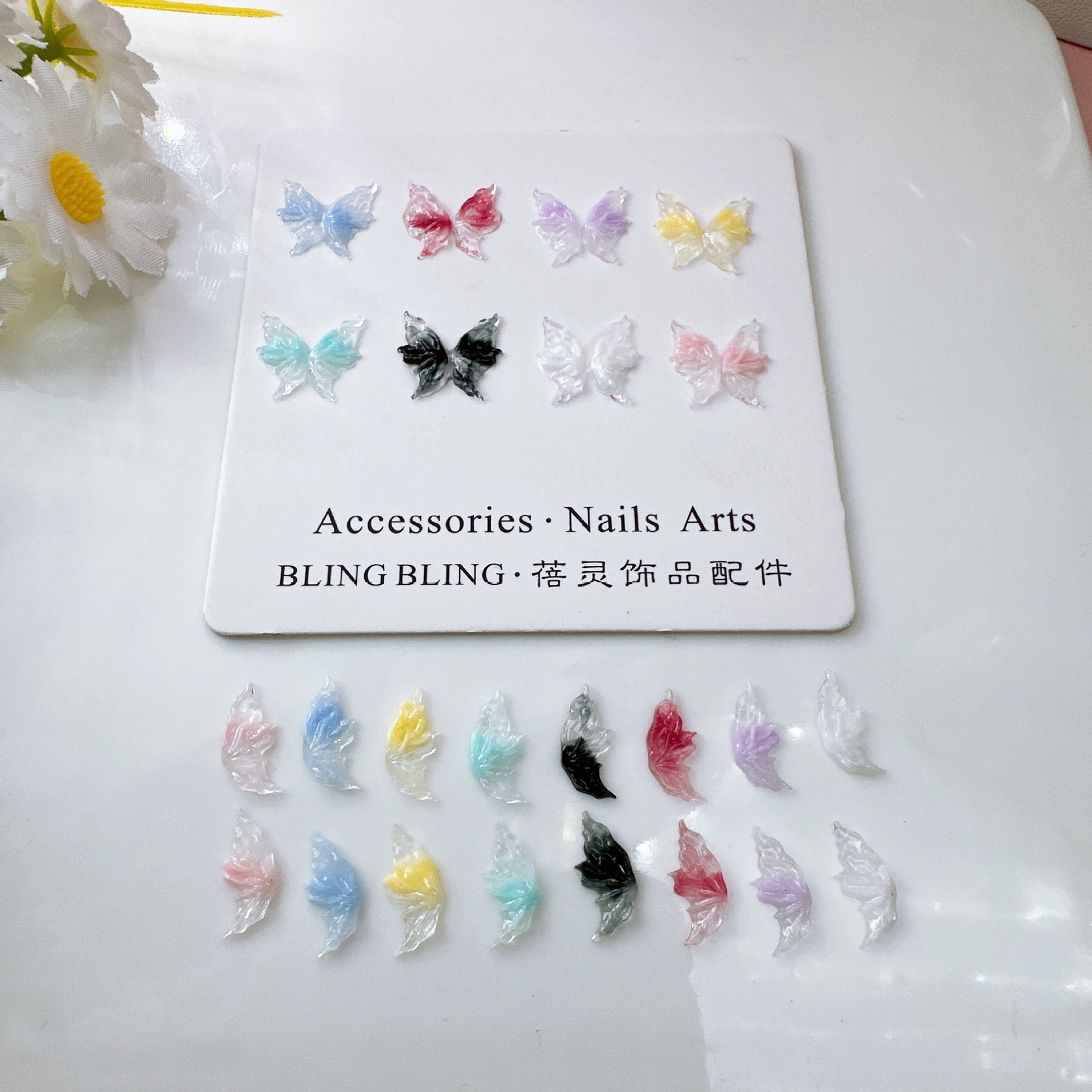 半个翅膀蝴蝶夜光美甲饰品批发_08.jpg