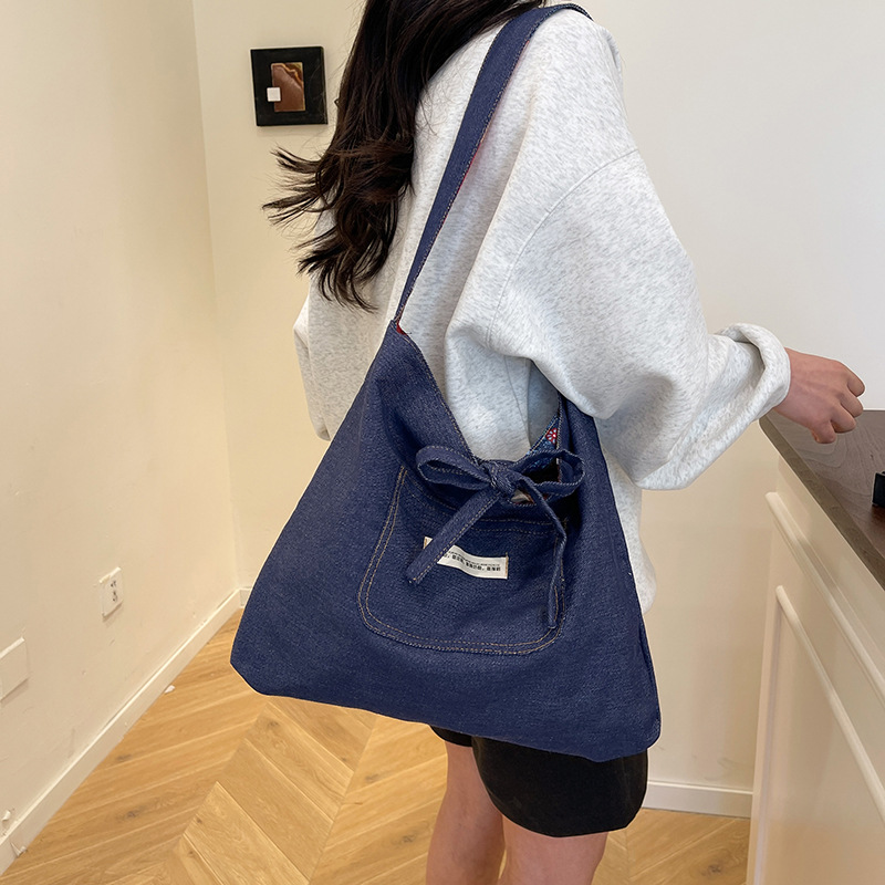 Bolsa de vaqueros de doble cara de gran capacidad, bolsa de hombro de estilo nacional de primavera y verano, bolsa de compras de moda de nicho, bolsa de viento perezosa