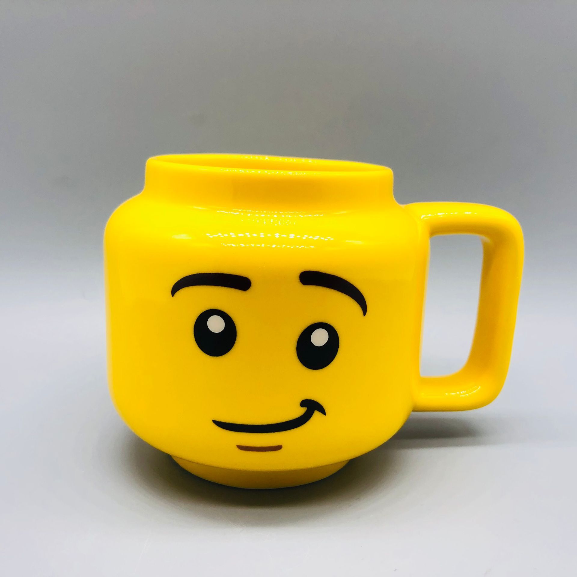Expresión facial linda taza de cerámica pequeña cabeza de muñeca taza de cerámica linda cara sonriente taza de bebida taza de regalo para niños