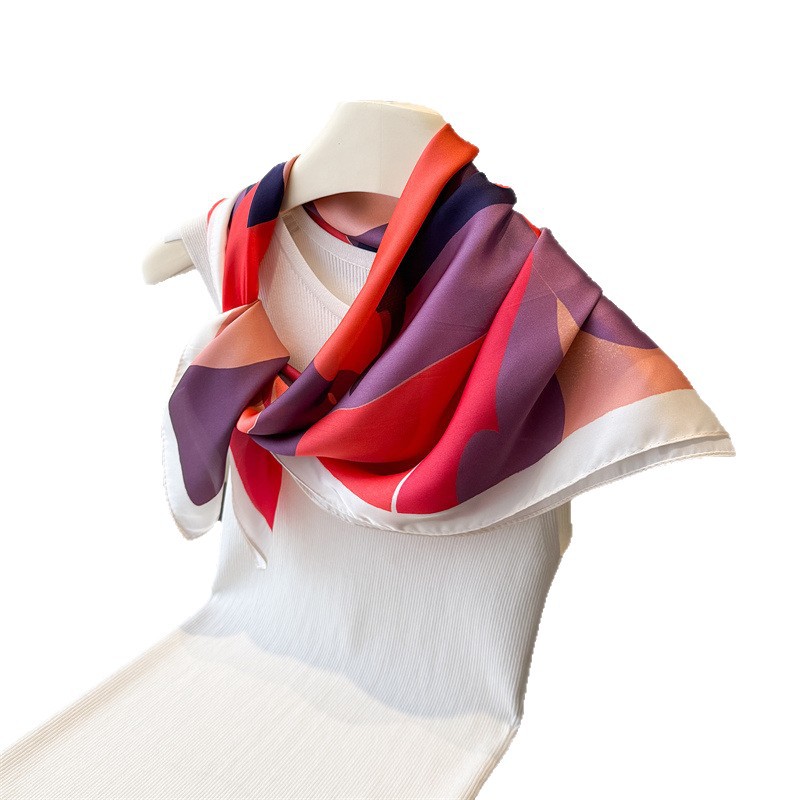 La versión coreana de seda de lujo ligera, bufandas cuadradas, bufandas cuadradas, bufandas cuadradas, bufandas de moda de alta calidad, bufandas de mujer image 5