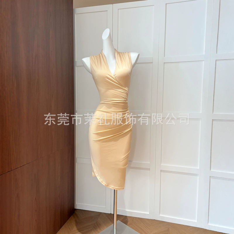 New Purple Charm Pleated V Neck Waist Design Sleeveless Off-Shoulder Hip-Hugging Short Skirt Women's Dress