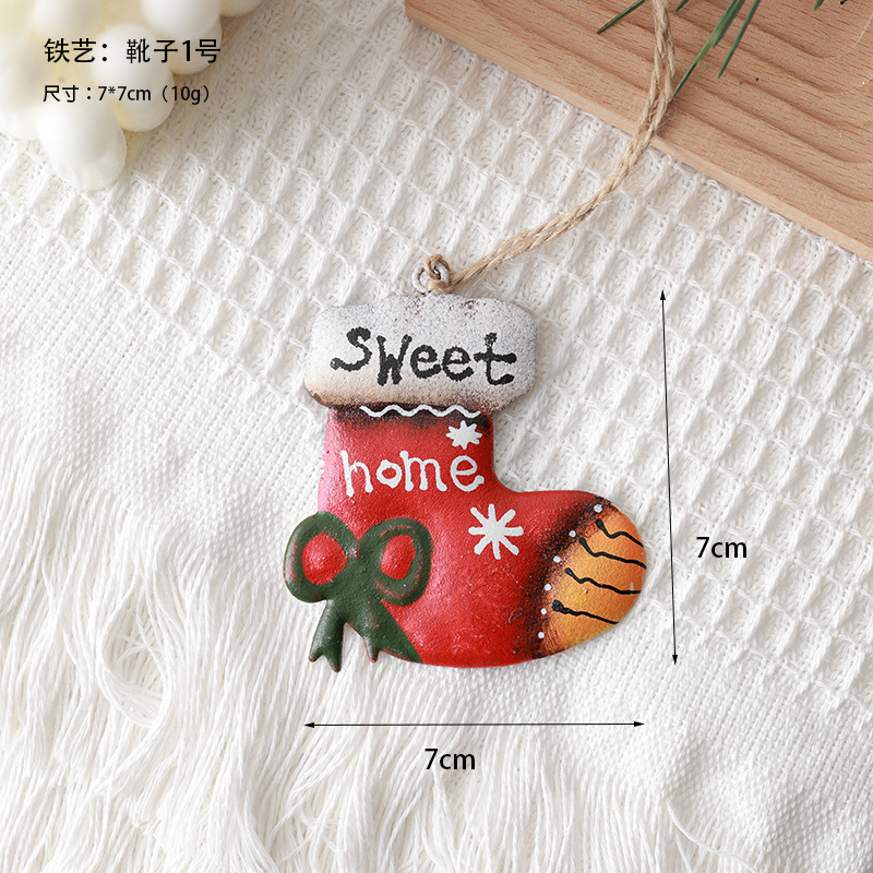 Navidad nórdica calcetines colgantes de hierro forjado hombre de nieve viejo colgantes de hierro forjado casa bolsa de regalo decoración del árbol de Navidad colgantes