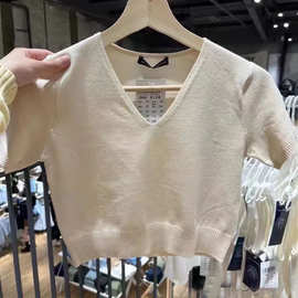 BM风brandy同款针织短款短袖t恤女bm夏季新款修身显瘦纯色v领上衣