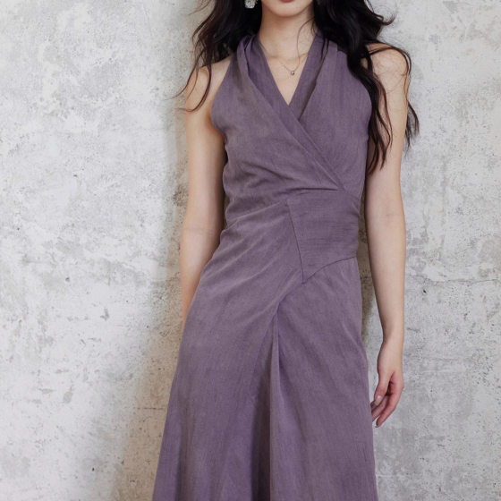 Qingwan Elegant Purple V-neck Hanging Neck dress Women's Design Tight Waist Strap vest Dress