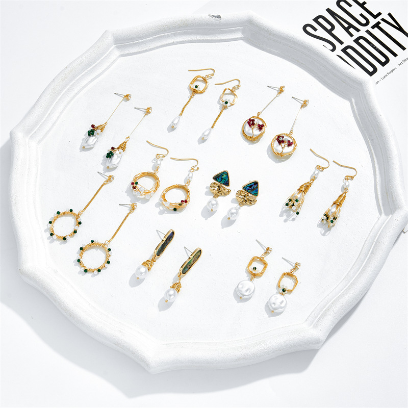 fashion hand-wound copper-plated 14k gold crystal freshwater pearl earrings