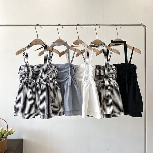 Sweet and Spicy One-Shoulder Strappy Tank Top with Off-the-Shoulder Neckline, Women's 2025 Summer New Korean Style Versatile Skirted Blouse