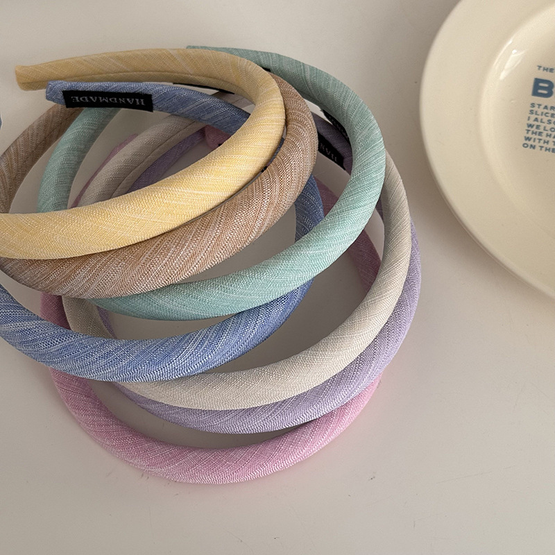 Women's Simple Style Solid Color Cloth Hair Band display picture 5