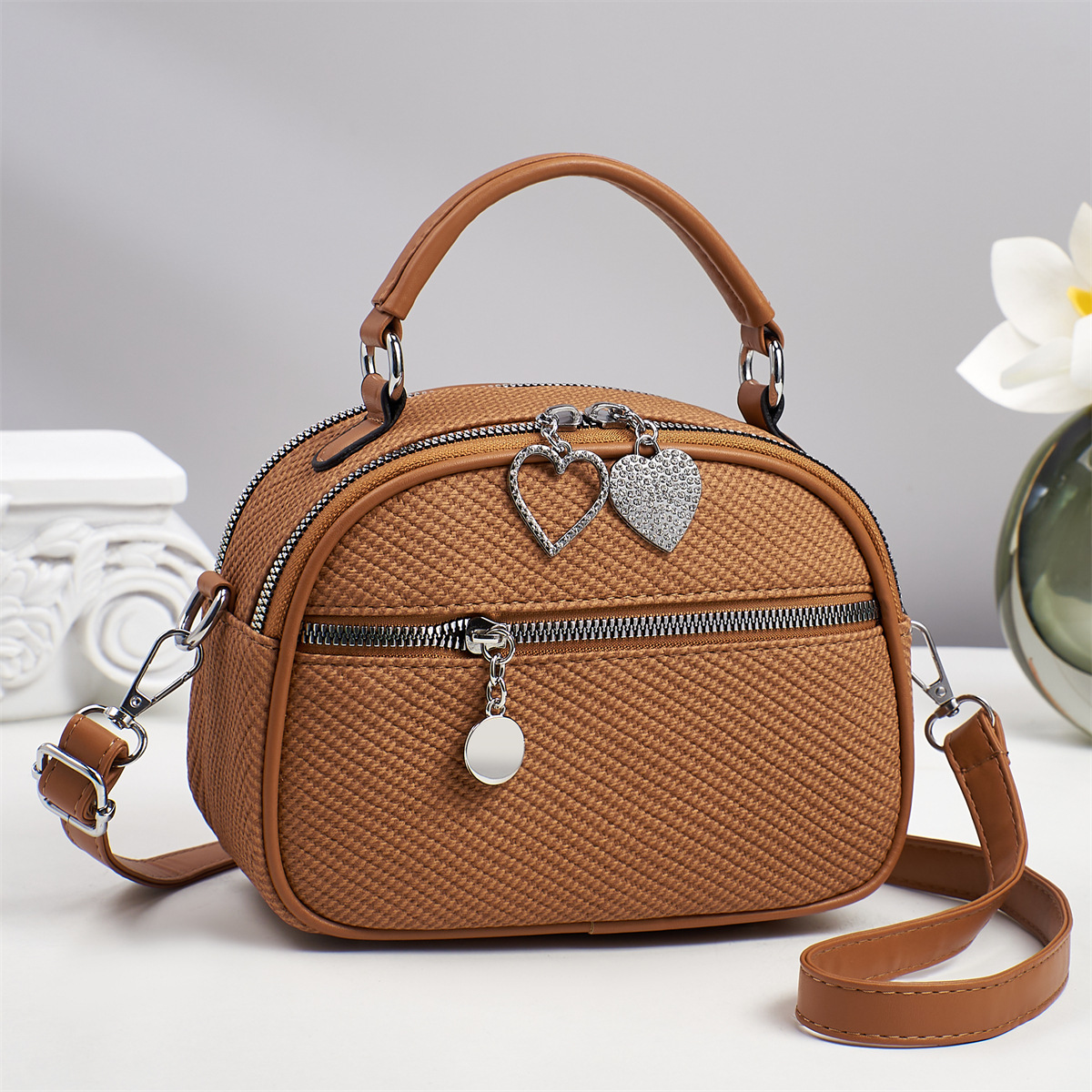 2025 bolsos de mano exquisitos bolsos de tela texturizados de hombro casuales bolsos transfronterizos