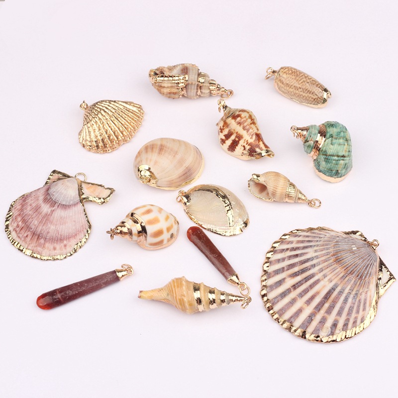 Natural Conch Shell Pendant