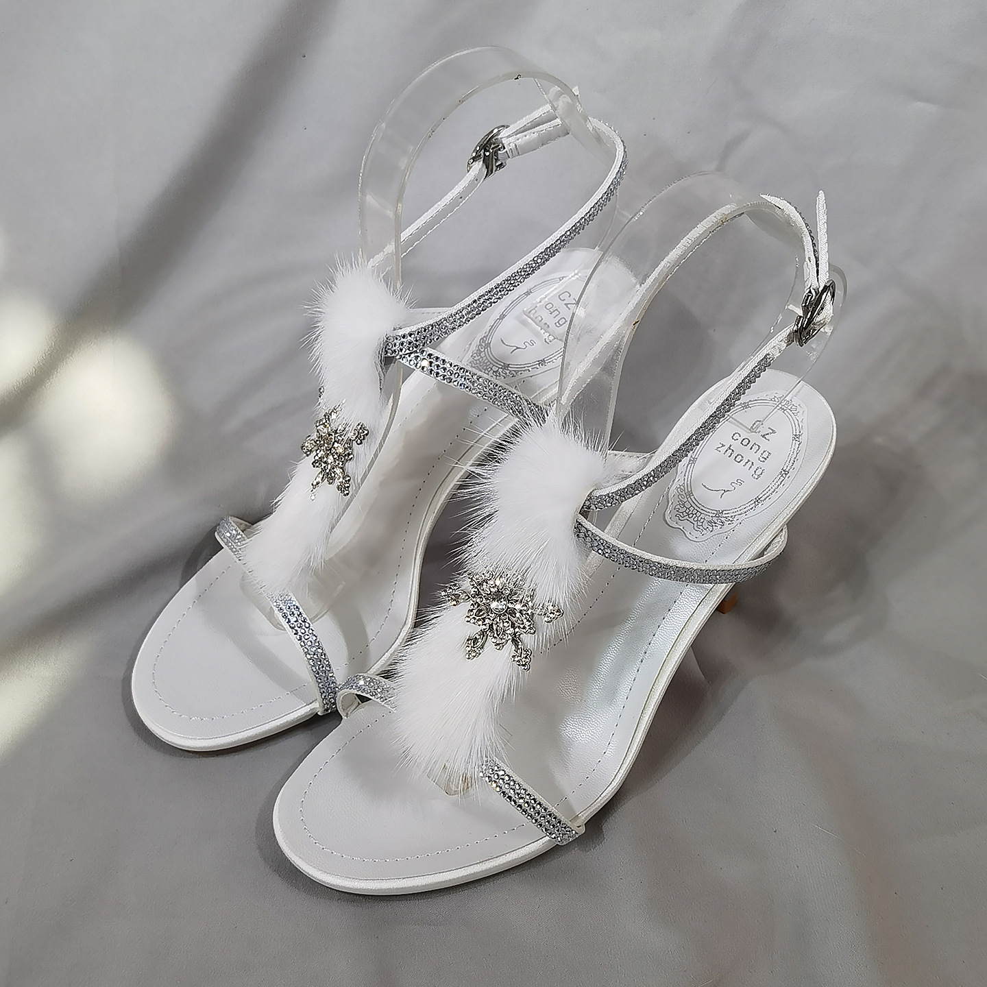 2026 Summer New Style Genuine Leather Mink Fur Fairy-Style Rhinestone Sandals for Women with Thin Heels and Thin Straps