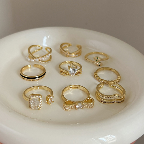 High-end zircon ring for women, light luxury niche, exquisite design, fashionable personality, open index finger, ins trend internet celebrity